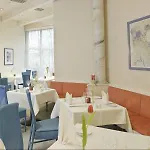 安薇娜康哥拉斯酒店-瓦格奈斯塔德特酒店 4*