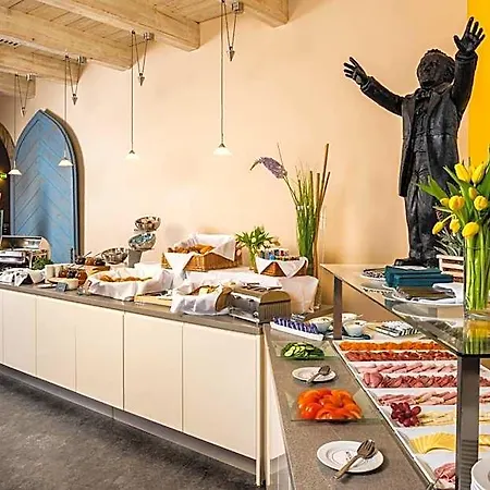 Arvena Kongress - In Der Wagnerstadt Hotel 4*
