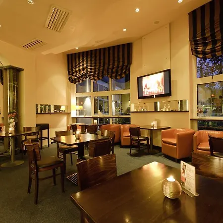 Arvena Kongress - In Der Wagnerstadt Hotel 4*