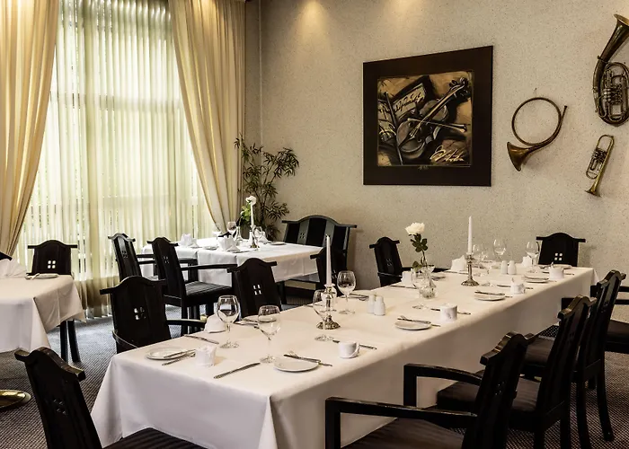 Hotel Arvena Kongress - In Der Wagnerstadt